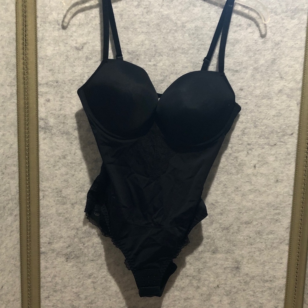 NEW Elegant Black Women's Bodysuit NEW